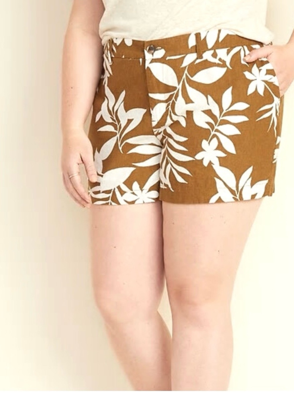 NWT Old Navy Women’s Everyday Shorts Sz 12 Brown Tropical Leaf Palm Linen Blend